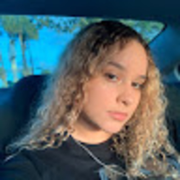 Meet your Posher, Maiah - Picture 1 of 1